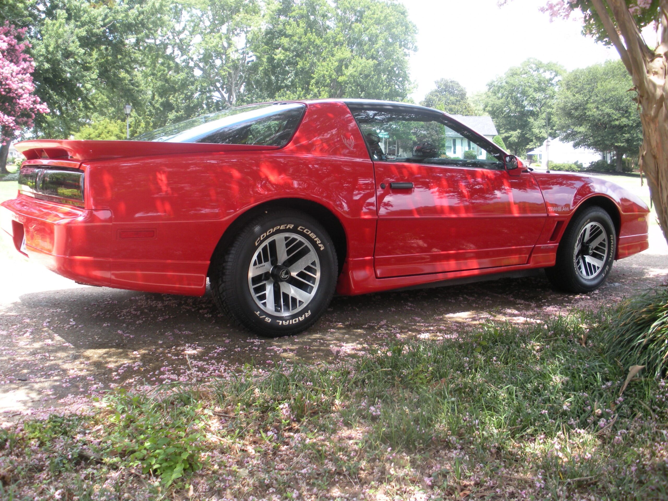 Pontiac-Firebird-trans-am-coupe-1987-Red-Black-15