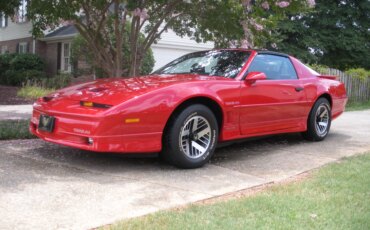 Pontiac-Firebird-trans-am-coupe-1987-Red-Black-4