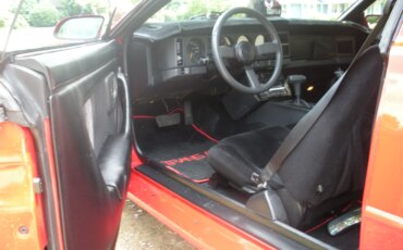 Pontiac-Firebird-trans-am-coupe-1987-Red-Black-5