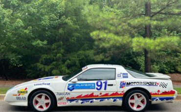 Pontiac-Firebird-trans-am-coupe-1991-White-Gray-56