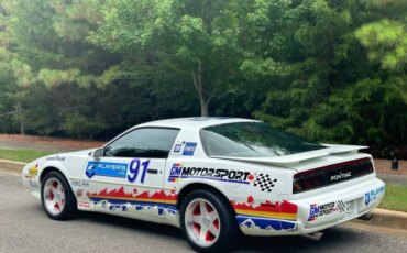 Pontiac-Firebird-trans-am-coupe-1991-White-Gray-57