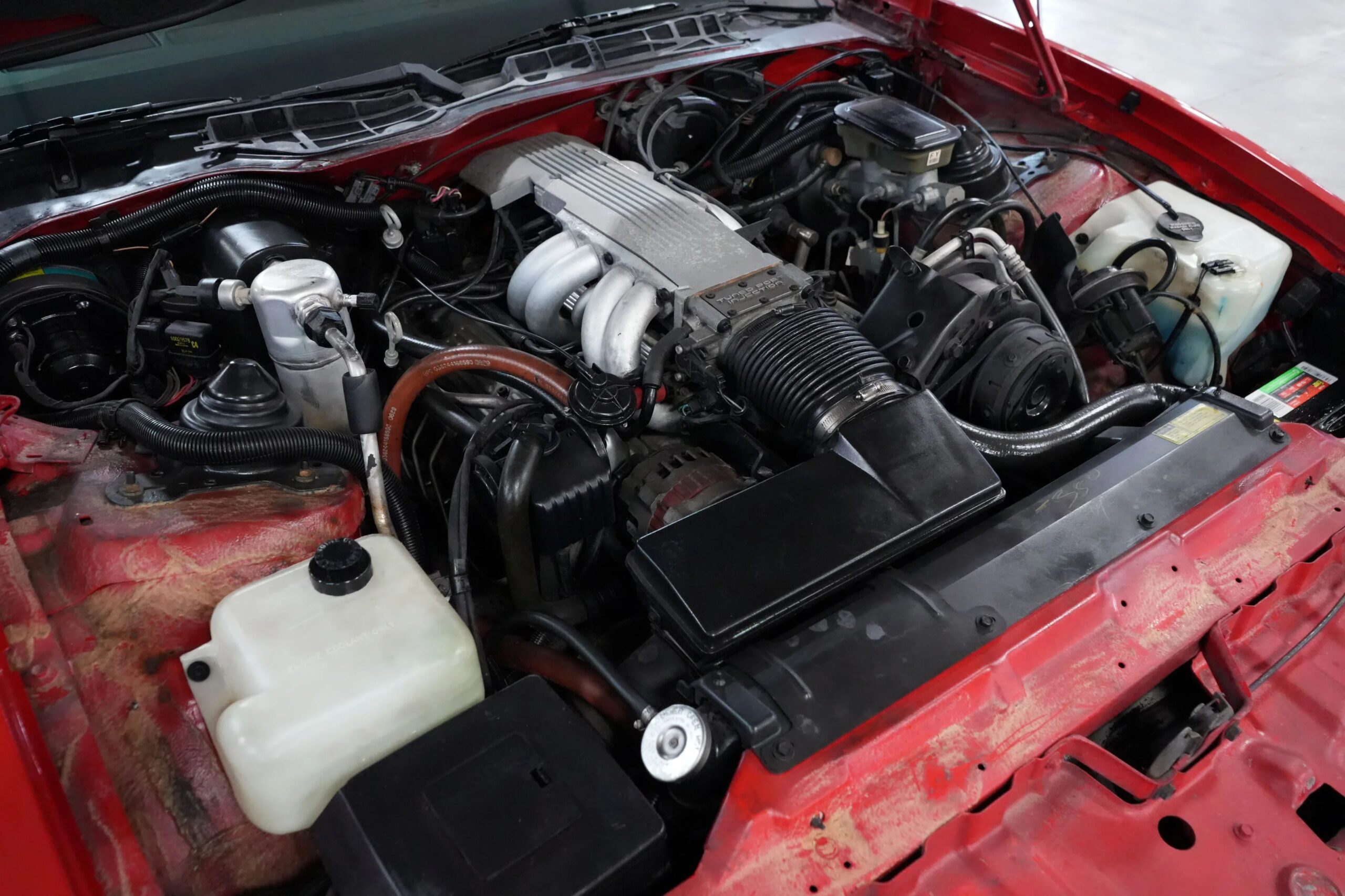 Pontiac-Firebird-trans-am-gta-coupe-1987-Red-Black-12