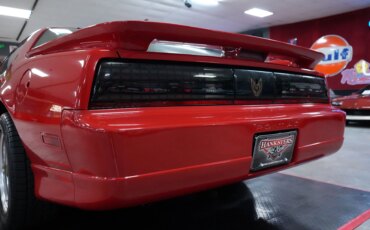 Pontiac-Firebird-trans-am-gta-coupe-1987-Red-Black-2