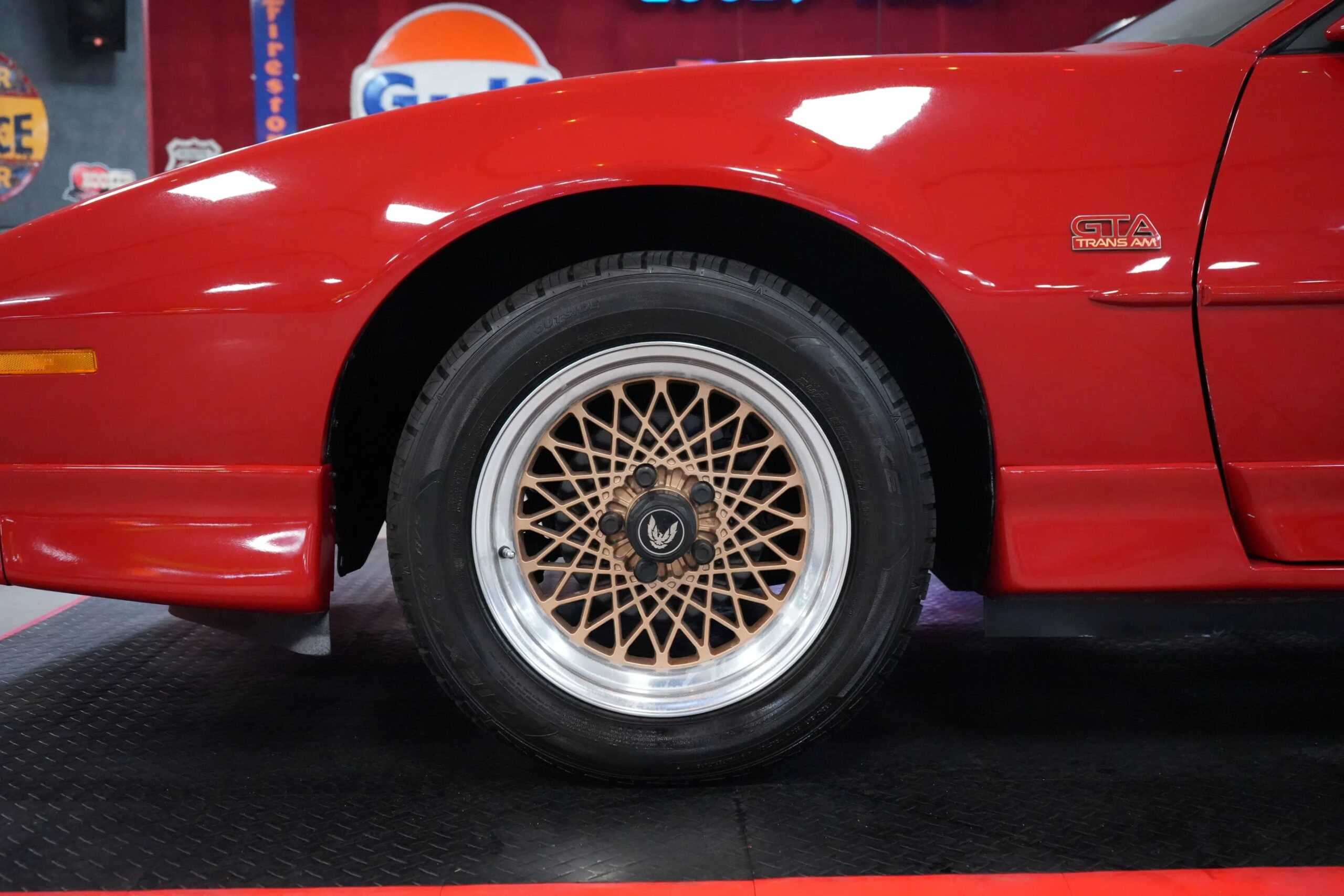 Pontiac-Firebird-trans-am-gta-coupe-1987-Red-Black-5