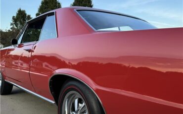 Pontiac-GTO-1964-2-Door-Coupe-3