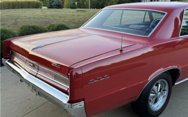Pontiac-GTO-1964-2-Door-Coupe-37