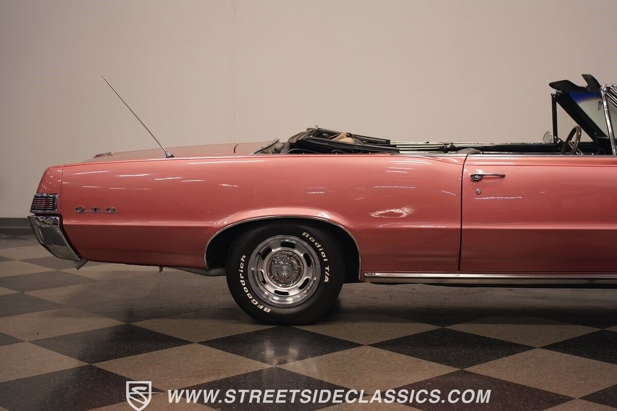 Pontiac-GTO-1965-Convertible-32