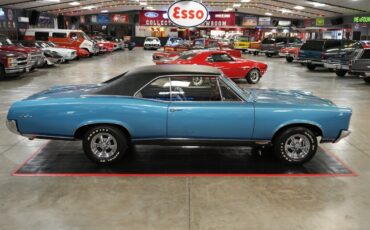 Pontiac-GTO-1967-Coupe-15