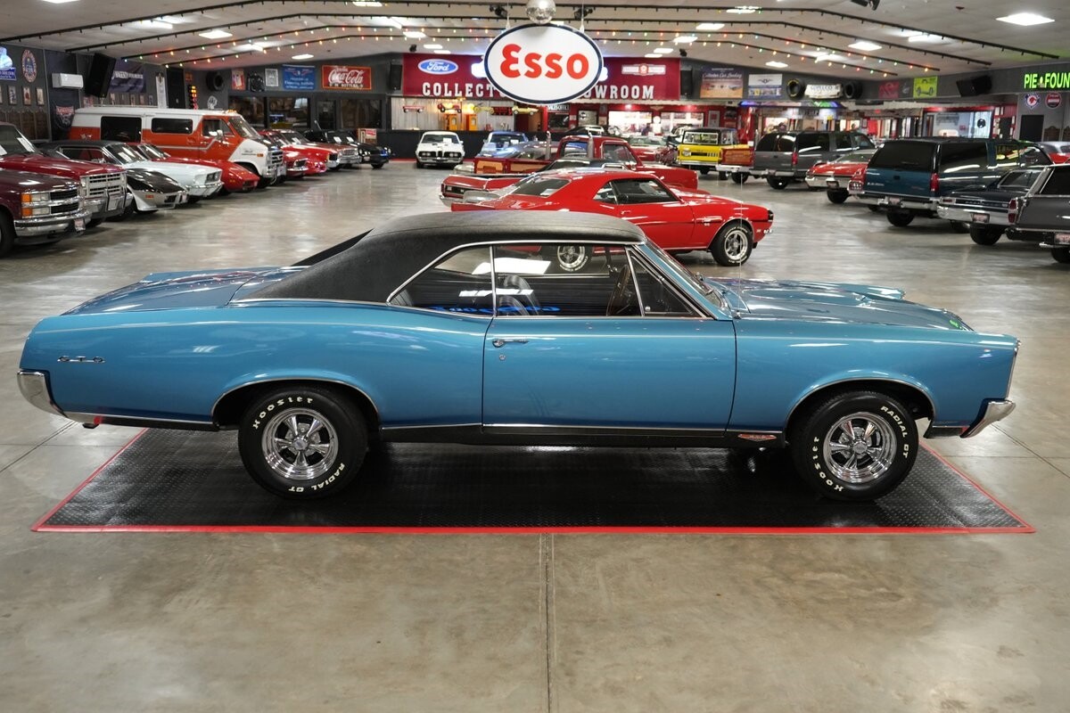 Pontiac-GTO-1967-Coupe-15