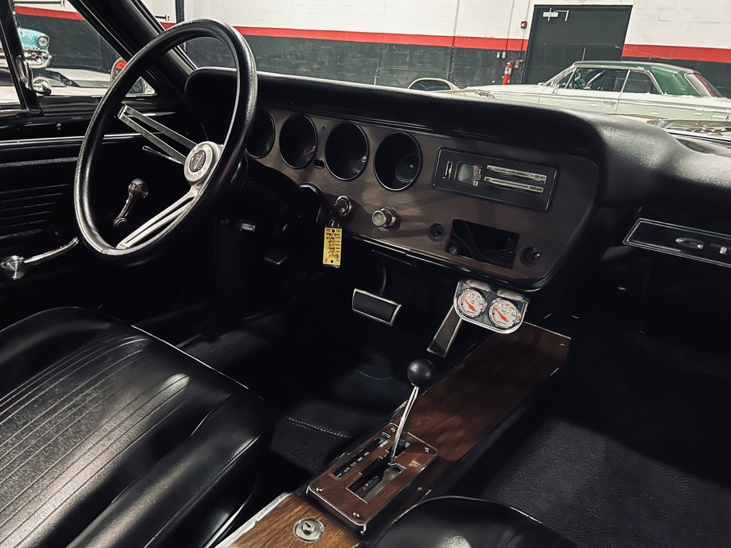 Pontiac-GTO-1967-Coupe-19