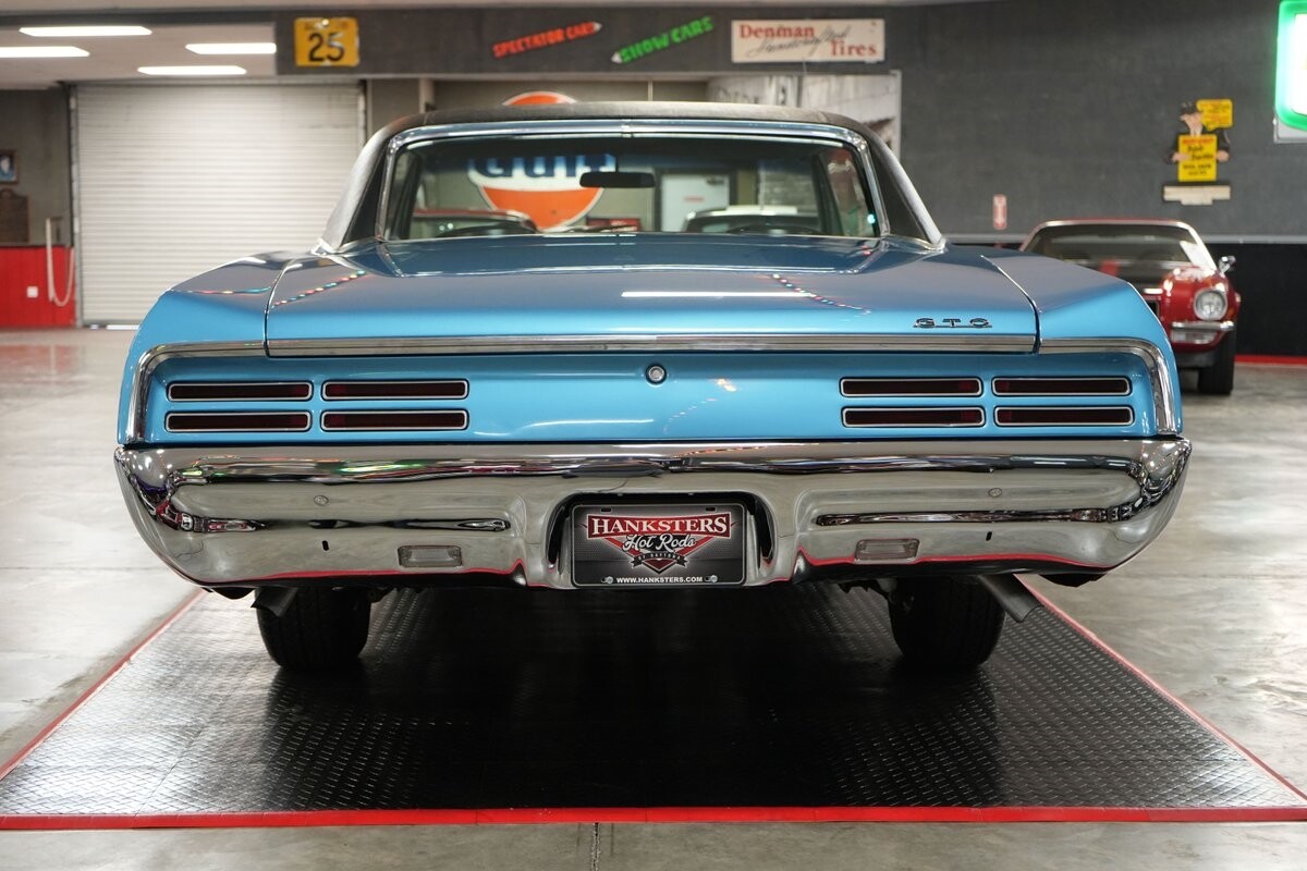 Pontiac-GTO-1967-Coupe-21