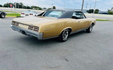 Pontiac-GTO-1967-Coupe-5