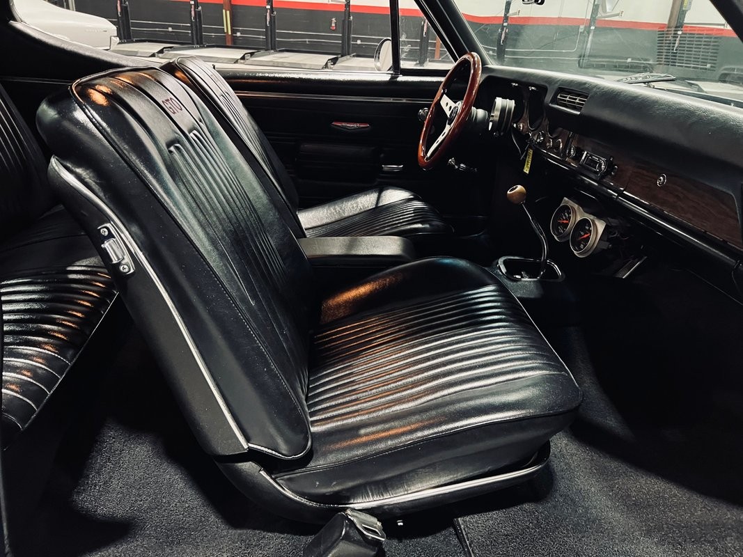 Pontiac-GTO-1968-Coupe-18