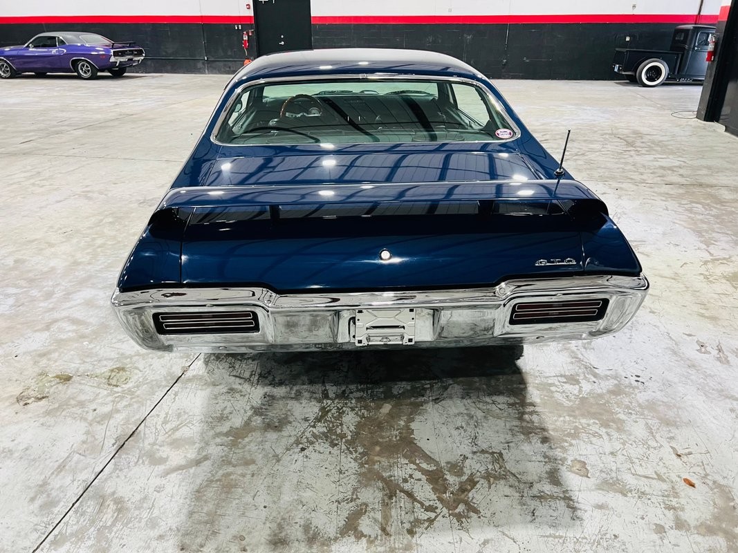 Pontiac-GTO-1968-Coupe-4