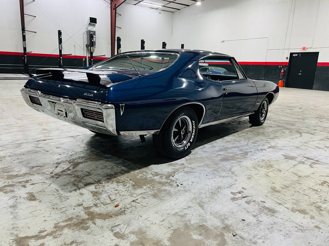 Pontiac-GTO-1968-Coupe-5