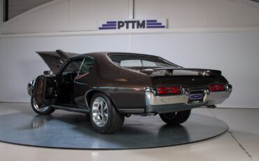 Pontiac-GTO-1969-Coupe-2