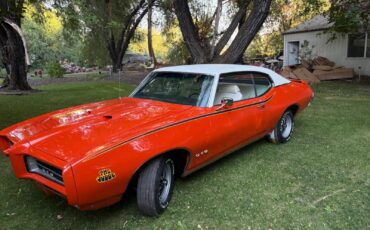 Pontiac-GTO-1969-Coupe-3