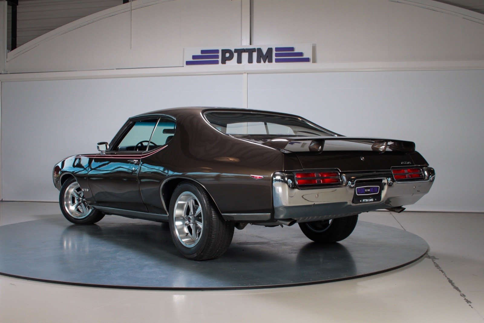 Pontiac-GTO-1969-Coupe-3