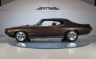 Pontiac-GTO-1969-Coupe-4