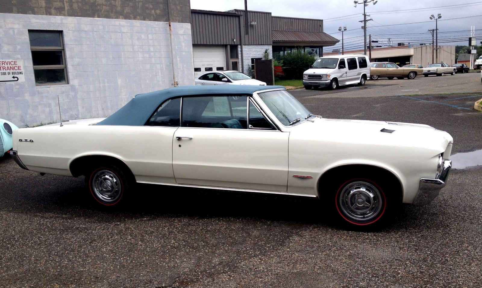 Pontiac-GTO-Documented-1964-Convertible-34