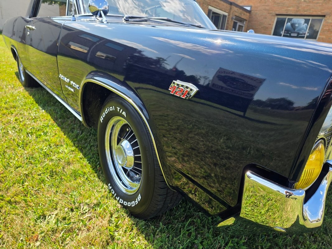 Pontiac-Grand-Prix-1964-17