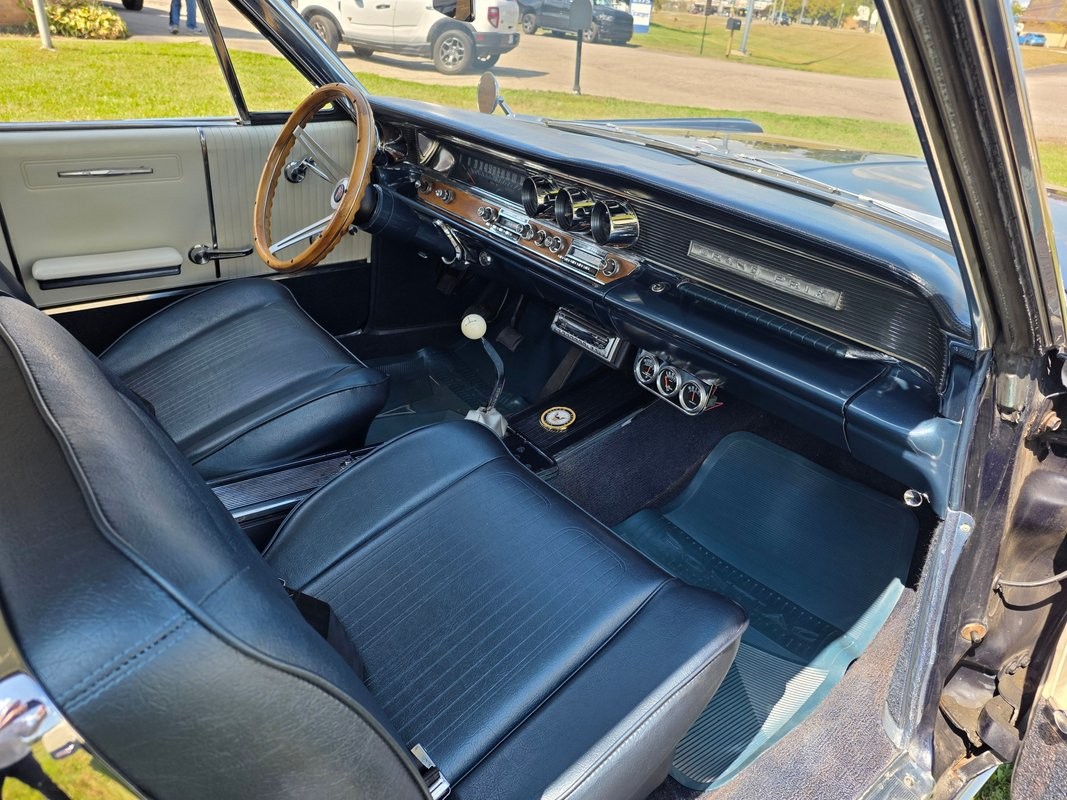 Pontiac-Grand-Prix-1964-22