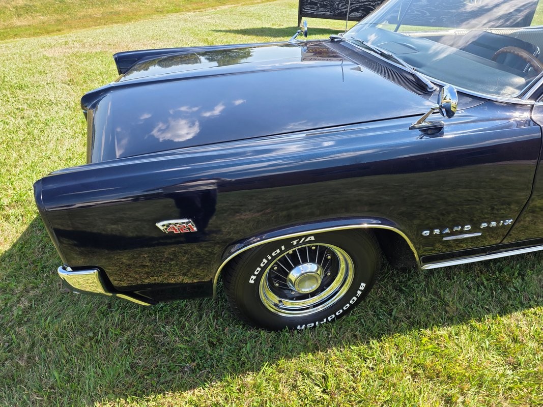 Pontiac-Grand-Prix-1964-6