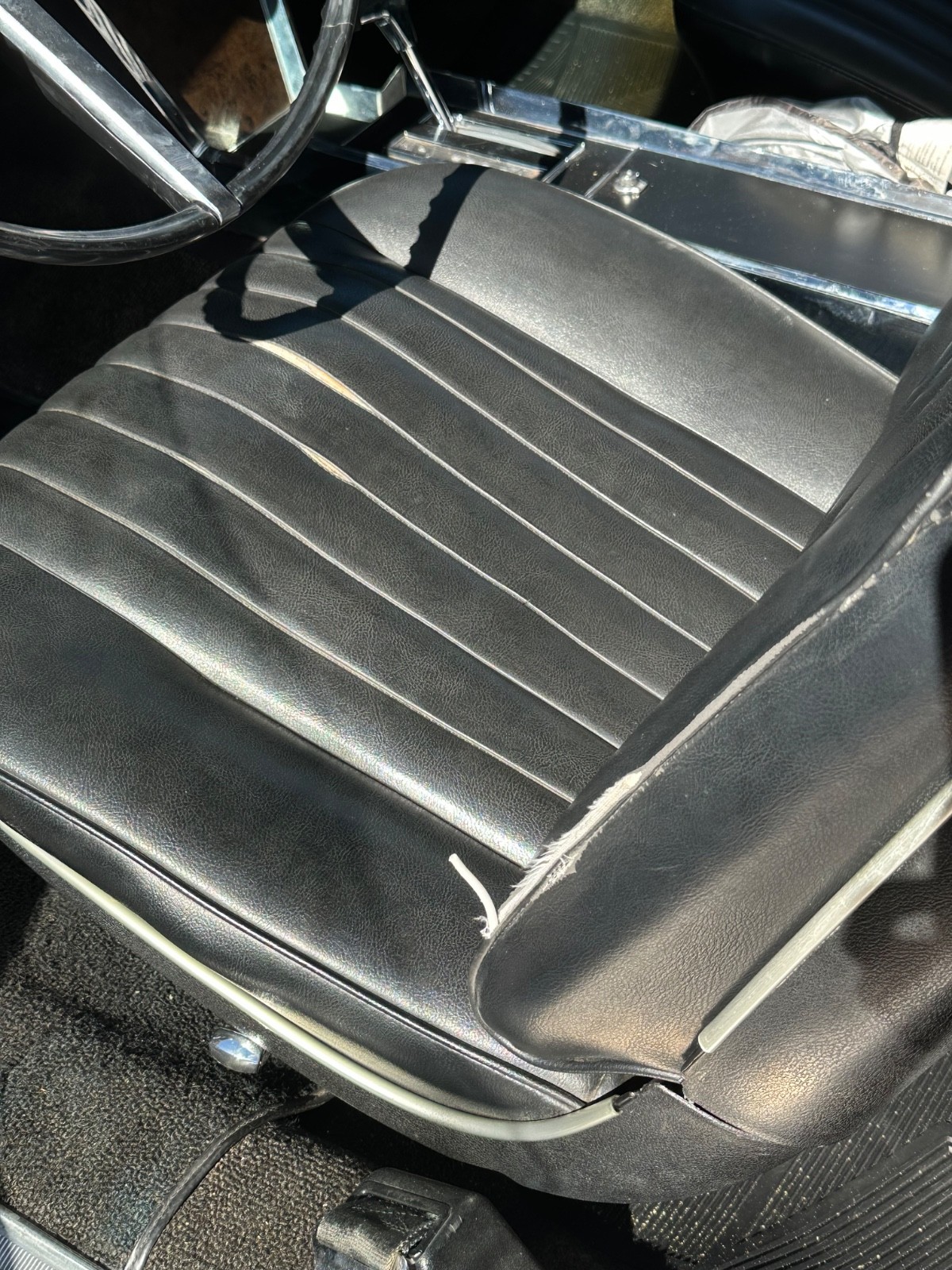 Pontiac-Grand-Prix-1968-12