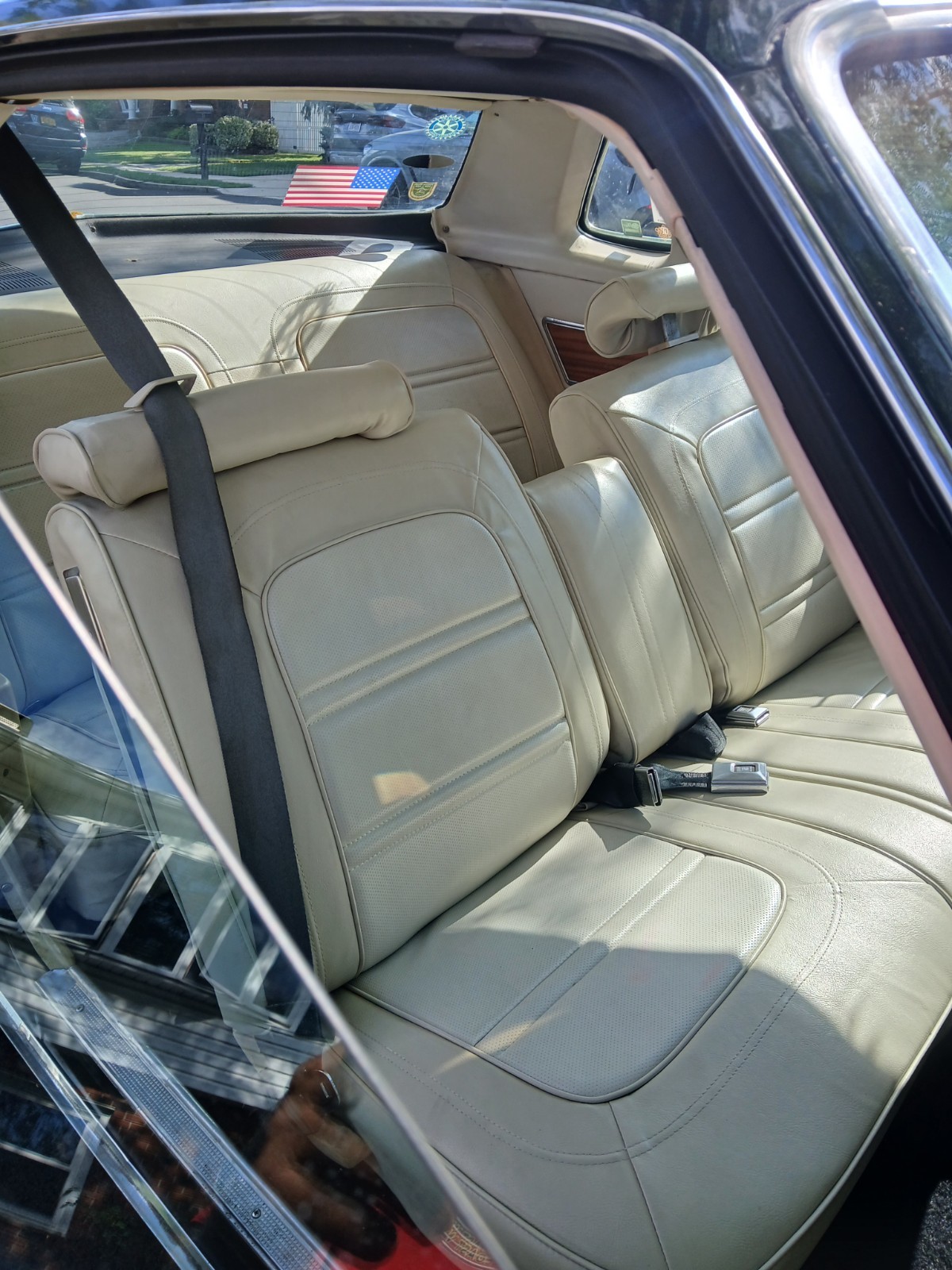 Pontiac-Grand-Prix-1974-Coupe-10