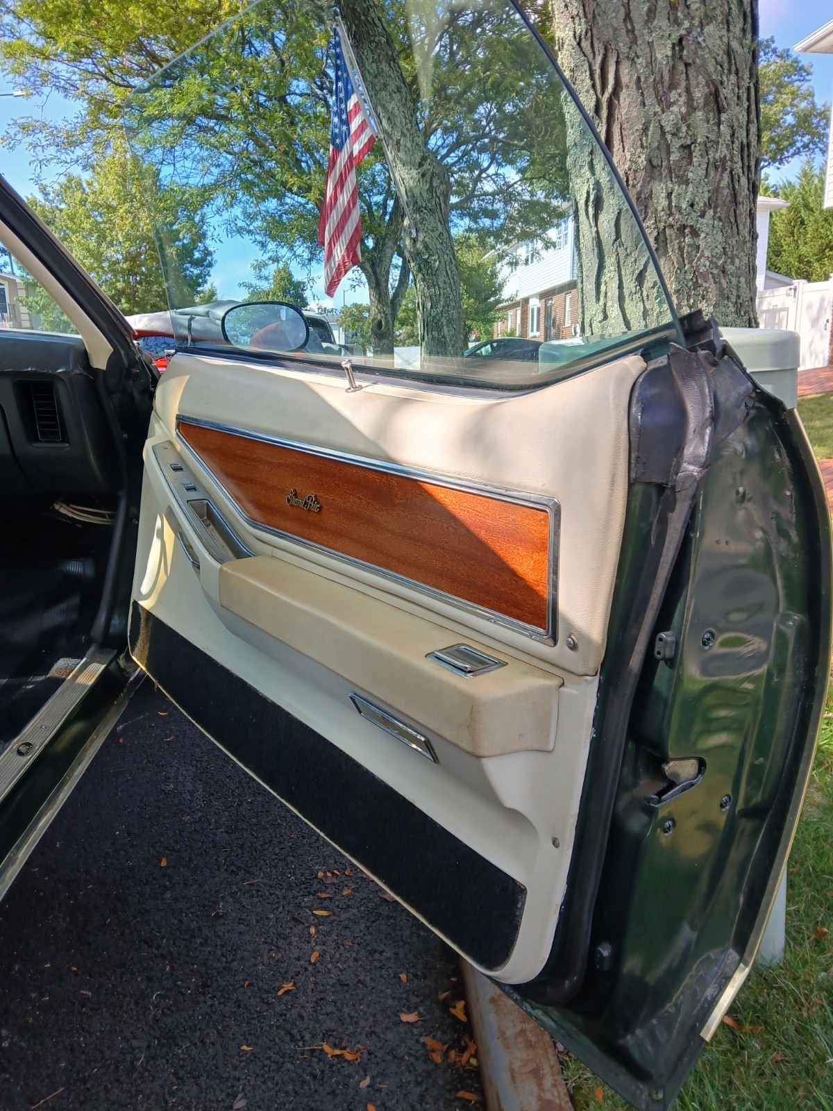 Pontiac-Grand-Prix-1974-Coupe-12