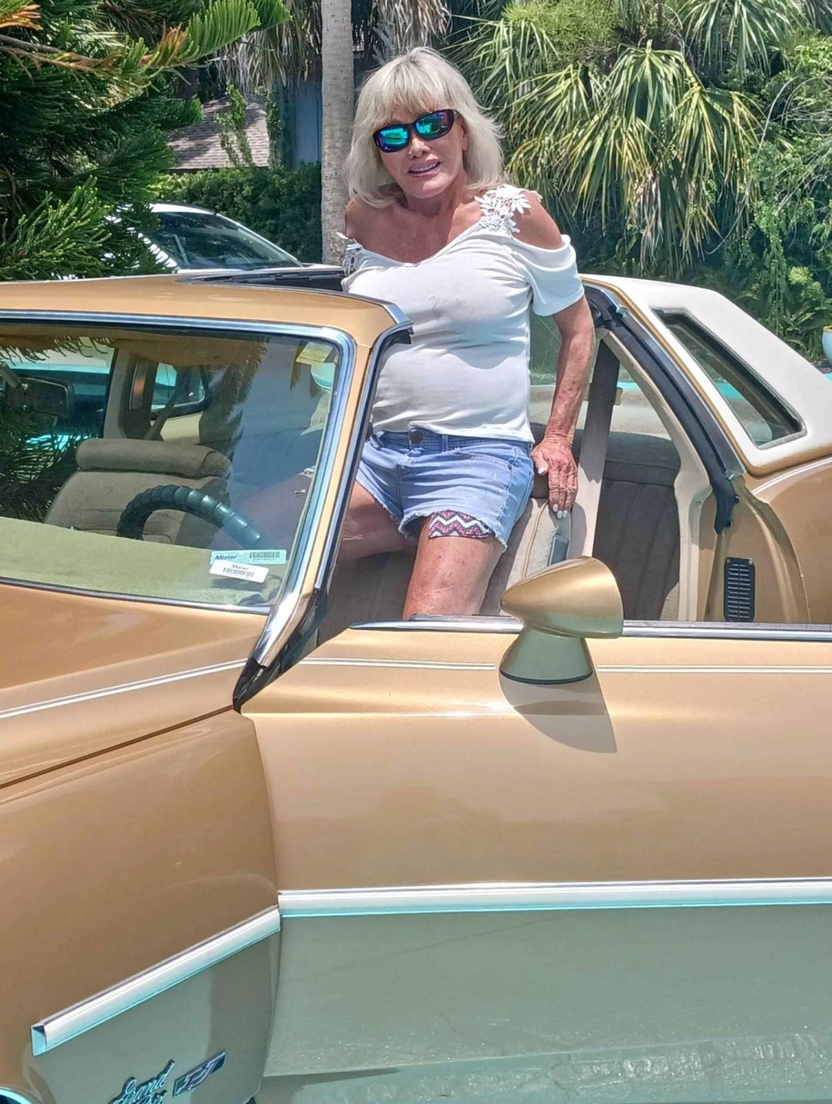 Pontiac Grand Prix 1976 Coupe
