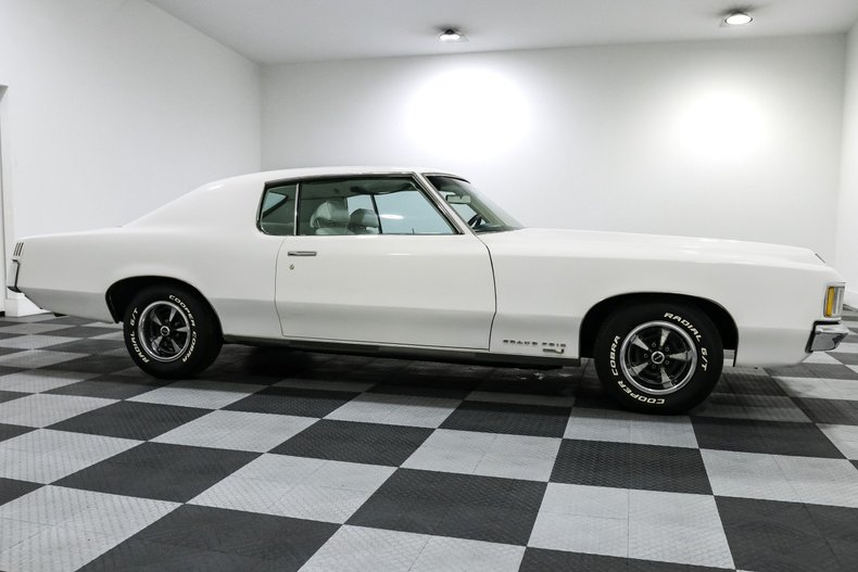 Pontiac-Grand-prix-1969-White-White-10
