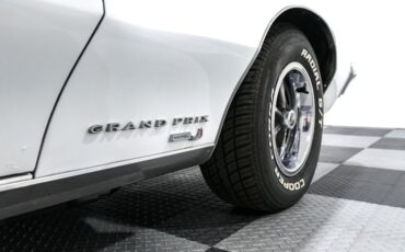 Pontiac-Grand-prix-1969-White-White-11