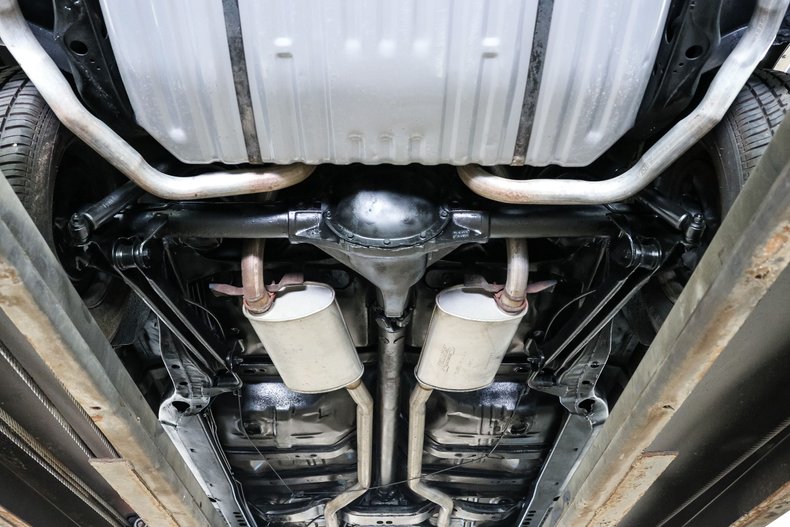 Pontiac-Grand-prix-1969-White-White-22