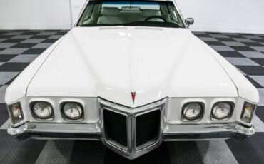 Pontiac-Grand-prix-1969-White-White