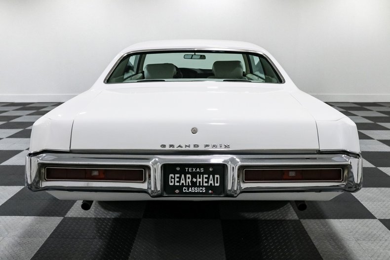 Pontiac-Grand-prix-1969-White-White-8