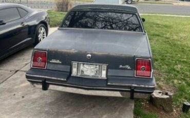 Pontiac-Grand-prix-1985-1