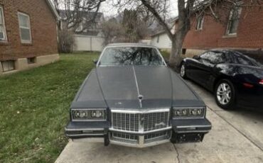Pontiac-Grand-prix-1985-3