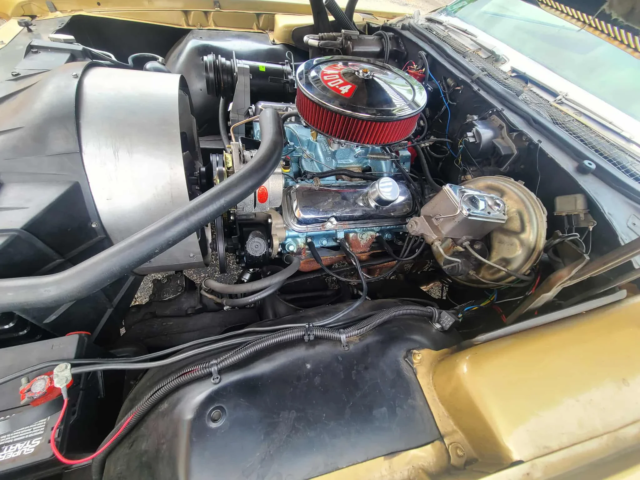 Pontiac-Grand-prix-coupe-1969-Gold-Gold-25