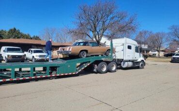 Pontiac-Grand-prix-sj-coupe-1977-Gold-Black-10