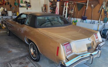 Pontiac-Grand-prix-sj-coupe-1977-Gold-Black-7