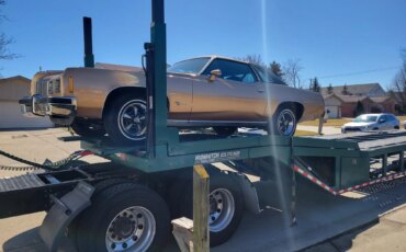 Pontiac-Grand-prix-sj-coupe-1977-Gold-Black-9