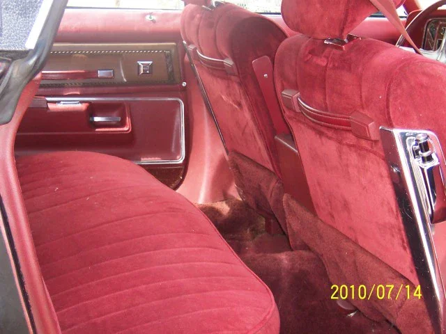 Pontiac-Grand-ville-1973-Black-Red-6