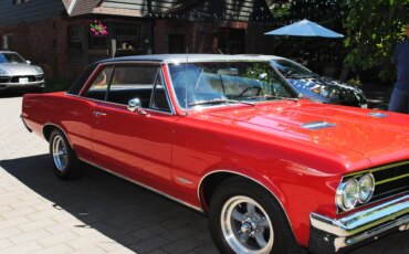 Pontiac-Gto-1964-Red-Black-10