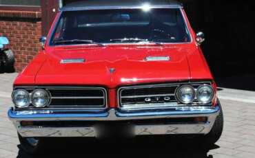 Pontiac-Gto-1964-Red-Black-19