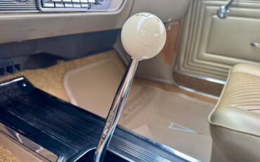Pontiac-Gto-1965-Mayfair-Maize-Gold-14