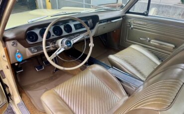 Pontiac-Gto-1965-Mayfair-Maize-Gold-44
