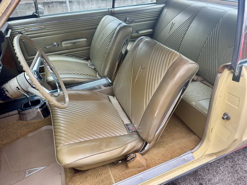 Pontiac-Gto-1965-Mayfair-Maize-Gold-45