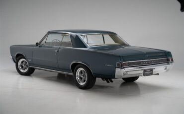Pontiac-Gto-1965-Turquoise-Parchment-2