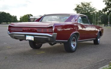 Pontiac-Gto-1966-Burgundy-11